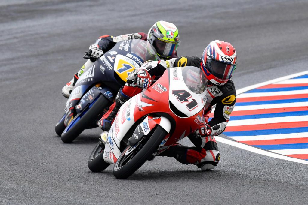 พลาดแต้ม!! “นครินทร์” คว้าอันดับ 16 โมโตทรีสนาม 10