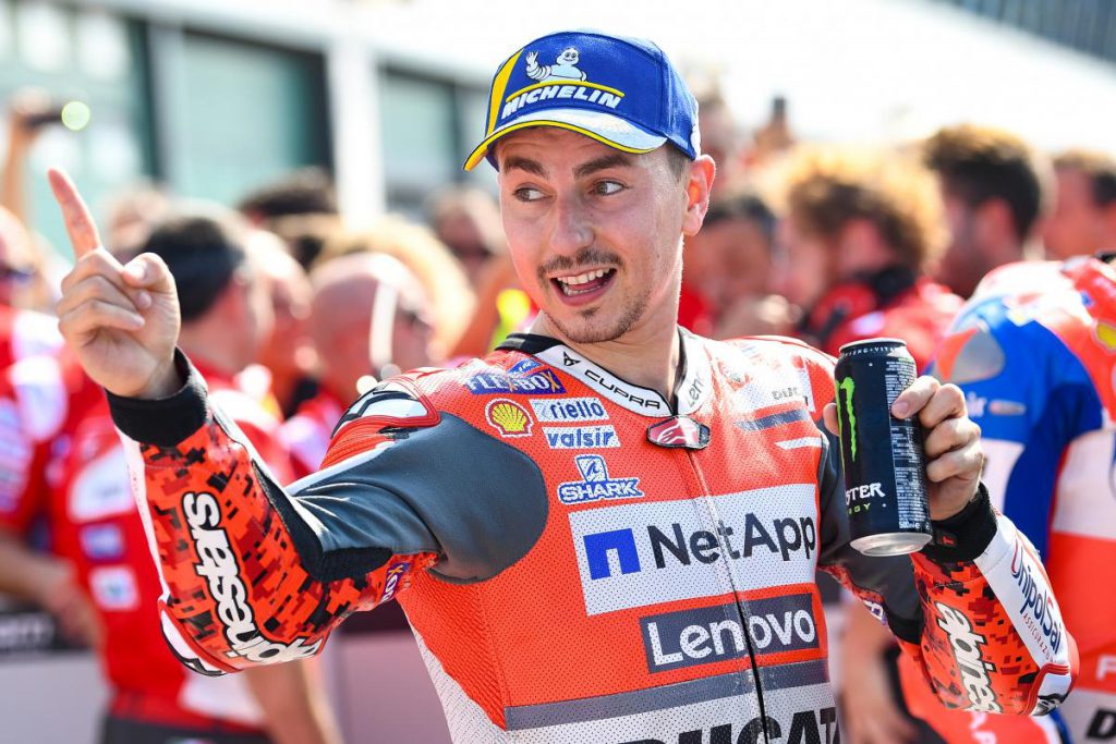 ยื่นดาบให้คู่แข่ง!! “ปิร์โล่” เชื่อ “ลอเรนโซ่” จะกลายมาเป็นอริของ “ดูคาติ”