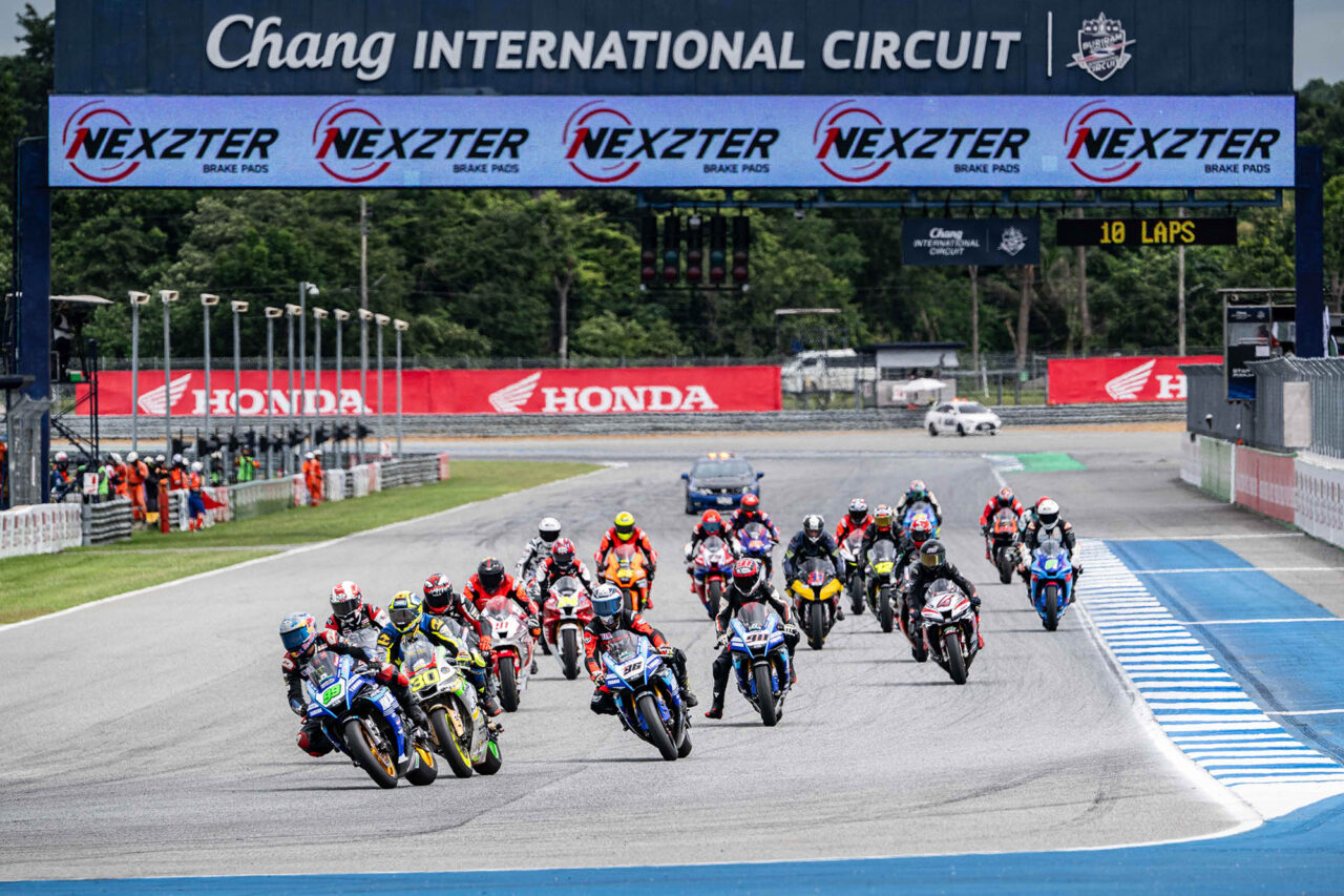 NEXZTER BRIC Superbike ดวลเดือด! “แสตมป์” คว้าชัยรุ่นใหญ่ “เบนซ์ เรซซิ่ง” ผงาดแชมป์สนาม 3